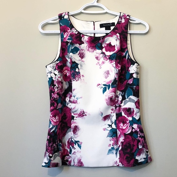 White House Black Market Tops - NWOT Beautiful Structured Sleeveless Top